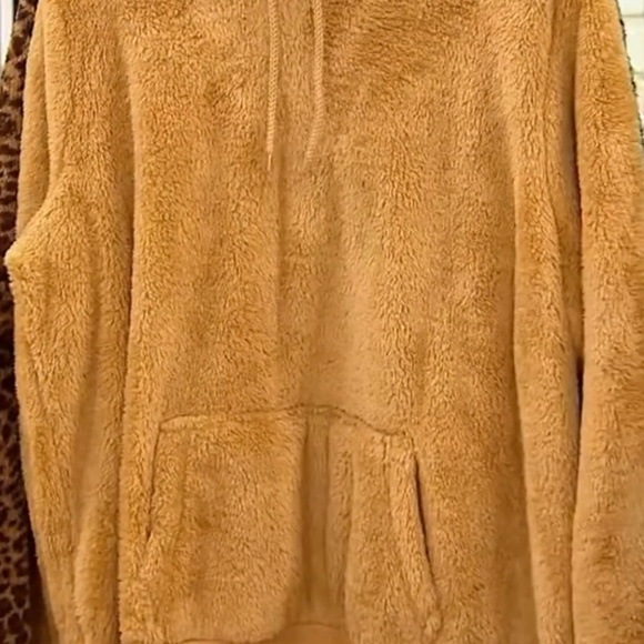 New Bumblebella by Jill Martin Pullover Hoodie Unisex Kangaroo Pocket Camel Sml - Picture 5 of 8